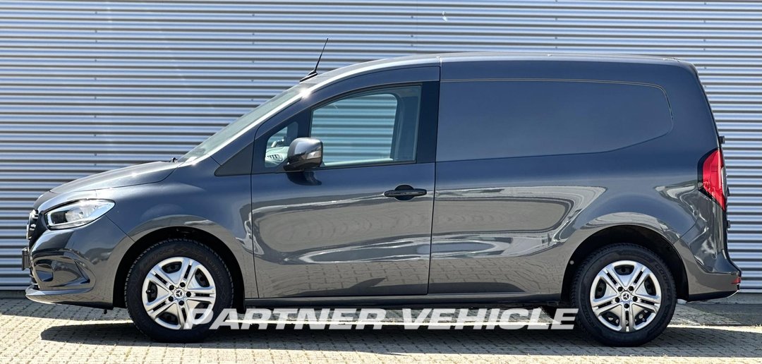 frontLeft : Mercedes Citan 112 CDI Fourgon utilitaire