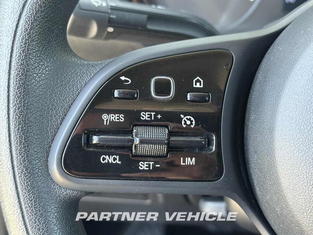 frontLeft : Mercedes Citan 112 CDI Fourgon utilitaire
