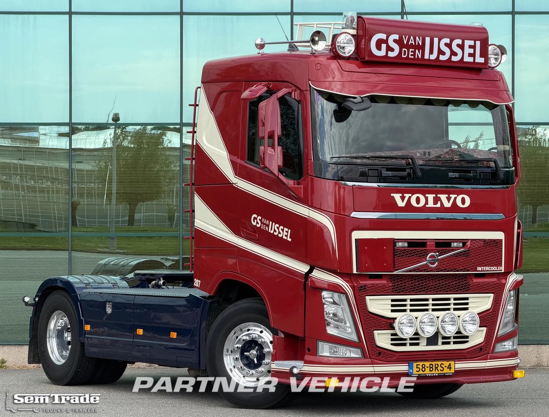 frontLeft : Volvo FH 420 Влекач