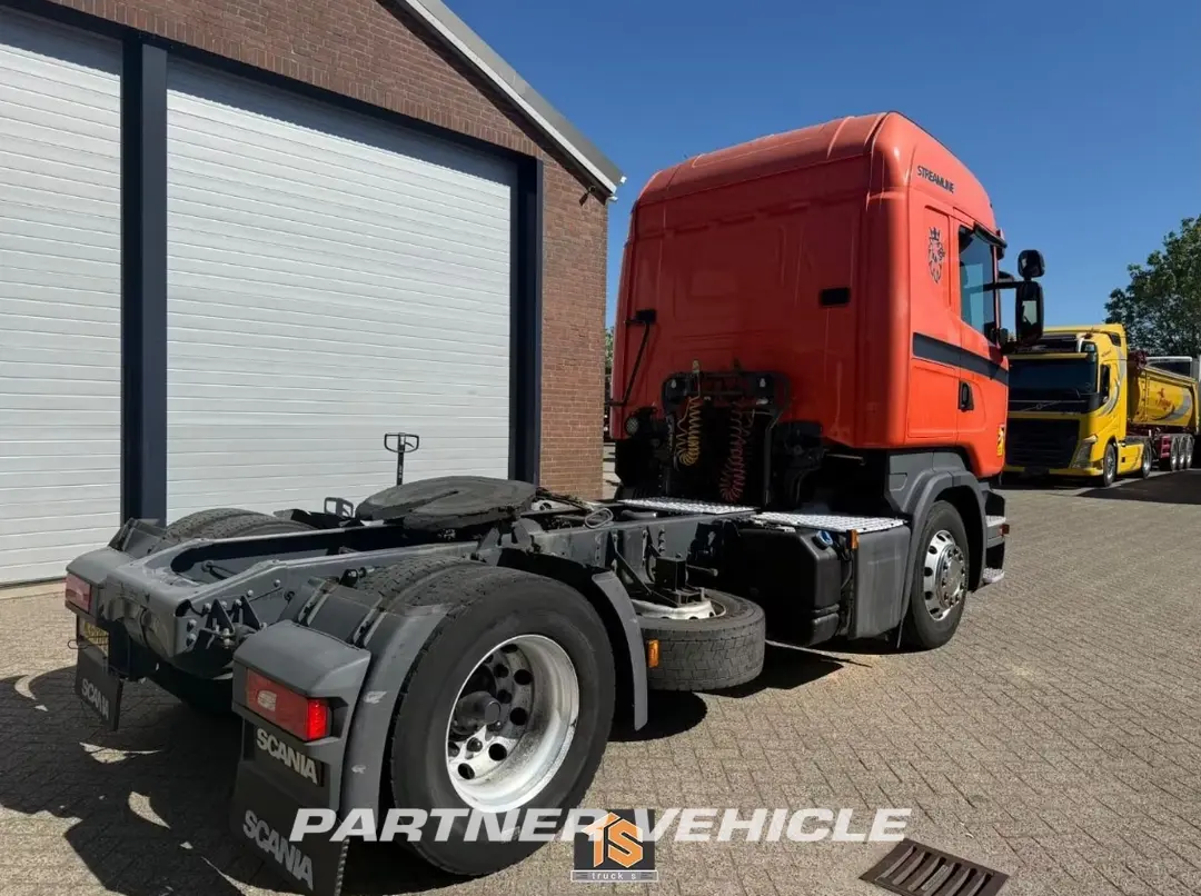 frontLeft : Scania R410 Trækker