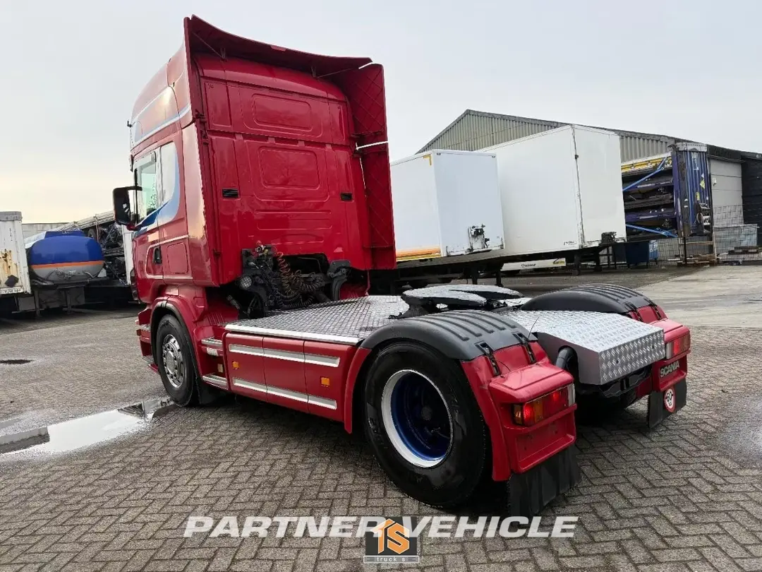 frontLeft : Scania R500 tegljač