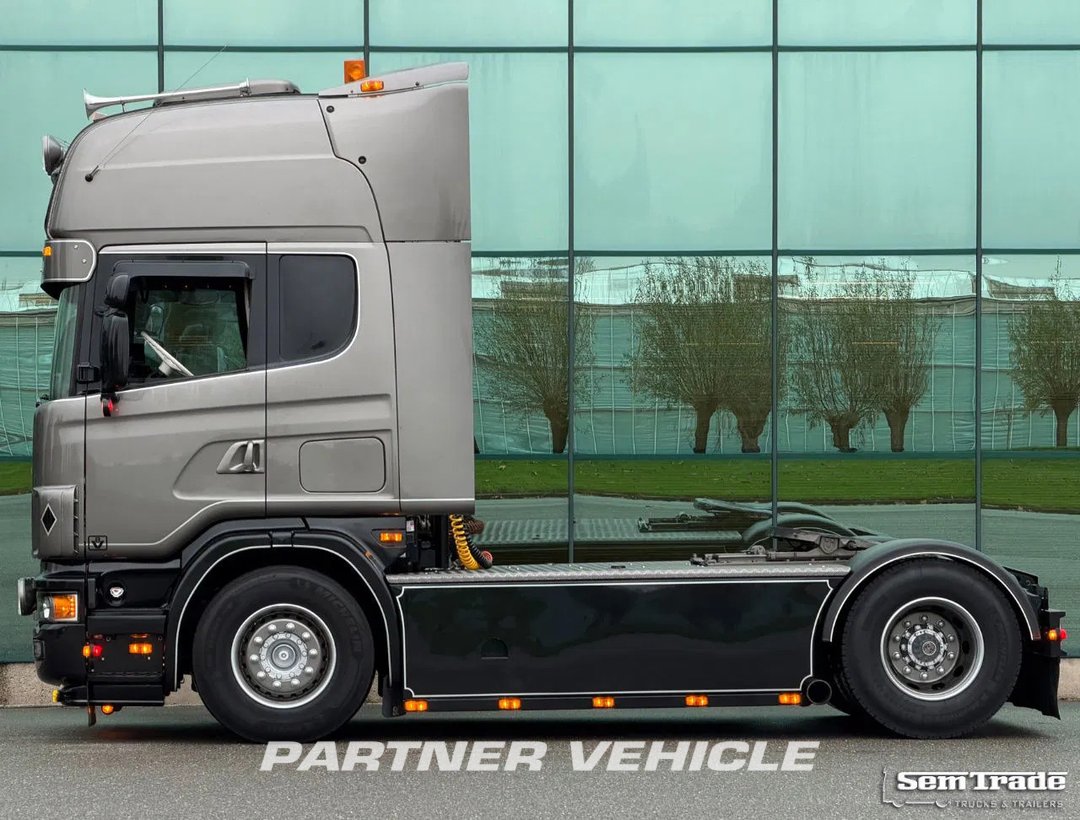 frontLeft : Scania R480 tegljač