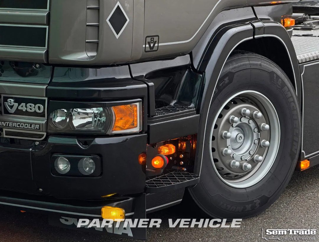 frontLeft : Scania R480 tegljač