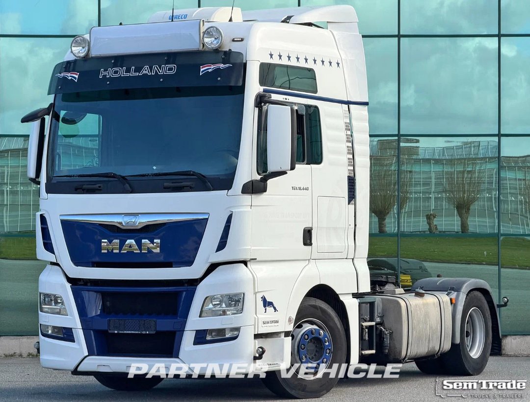 MAN TGX 18.440 4X2 Vetopöytäauto