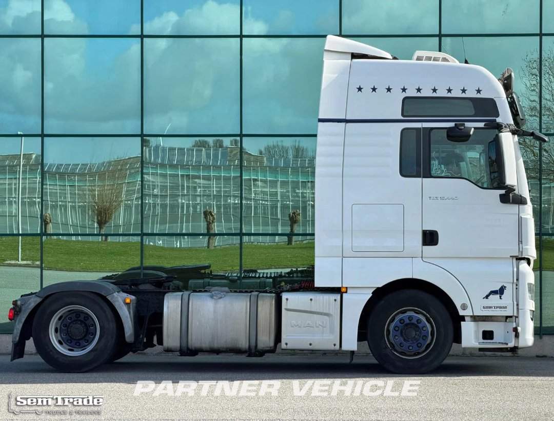 frontLeft : MAN TGX 18.440 Влекач