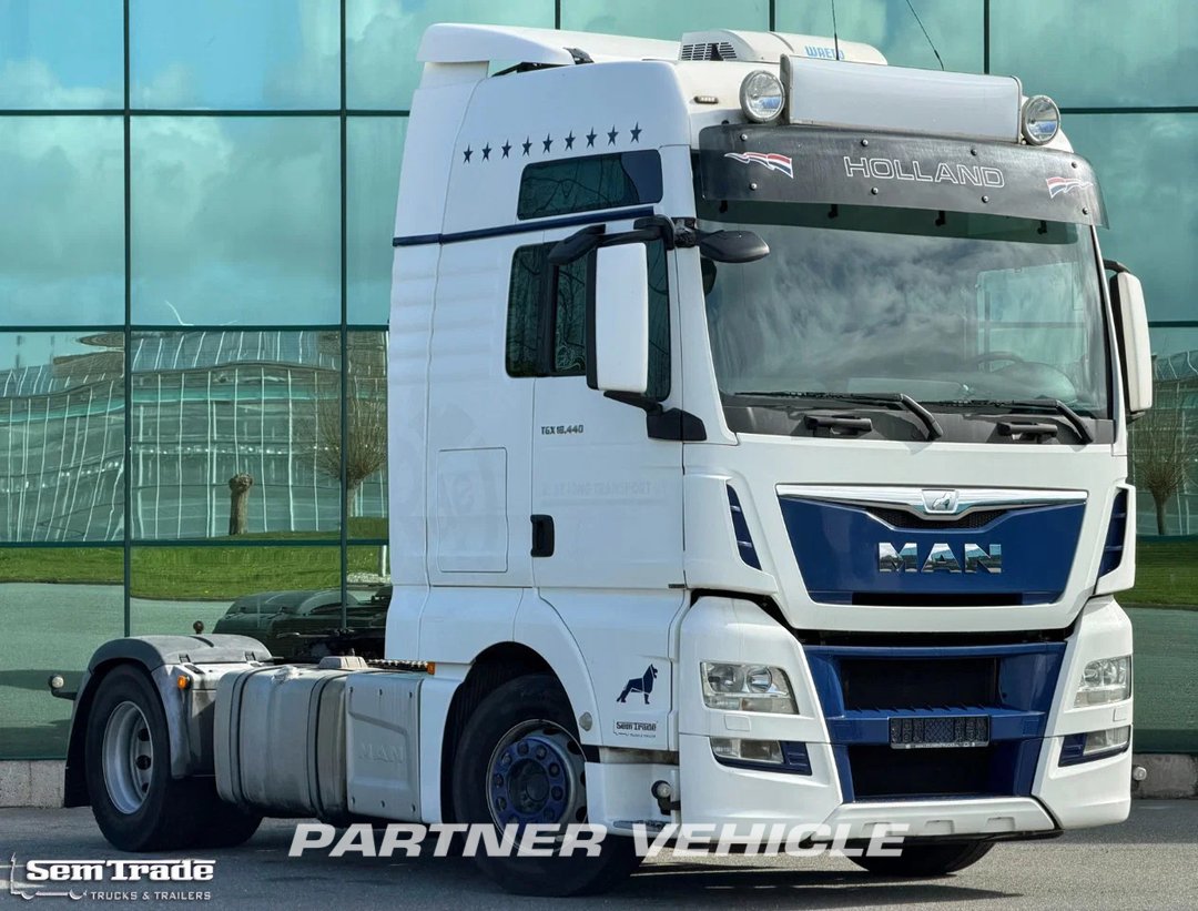 frontLeft : MAN TGX 18.440 Влекач