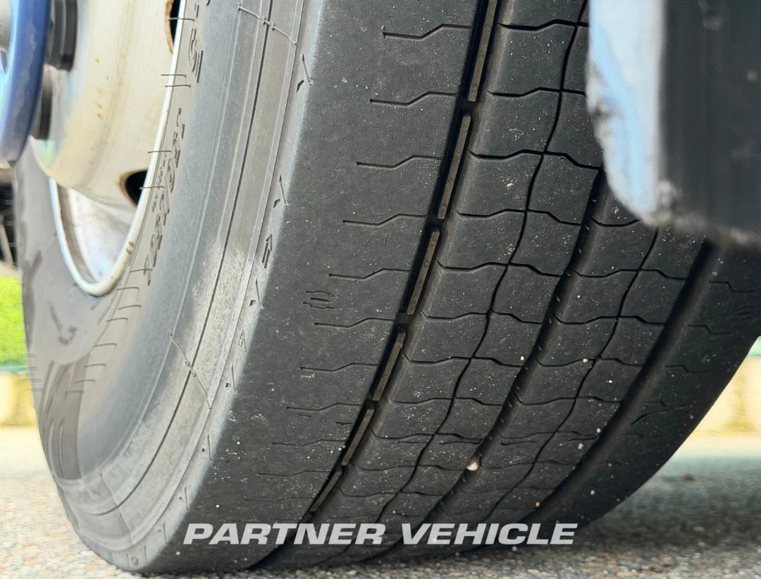 frontLeft : MAN TGX 18.440 Влекач