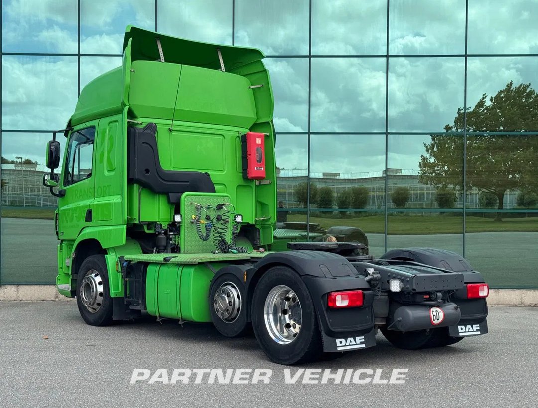 frontLeft : DAF CF 450 Tractor Unit
