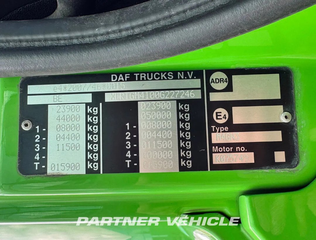frontLeft : DAF CF 450 Tractor Unit