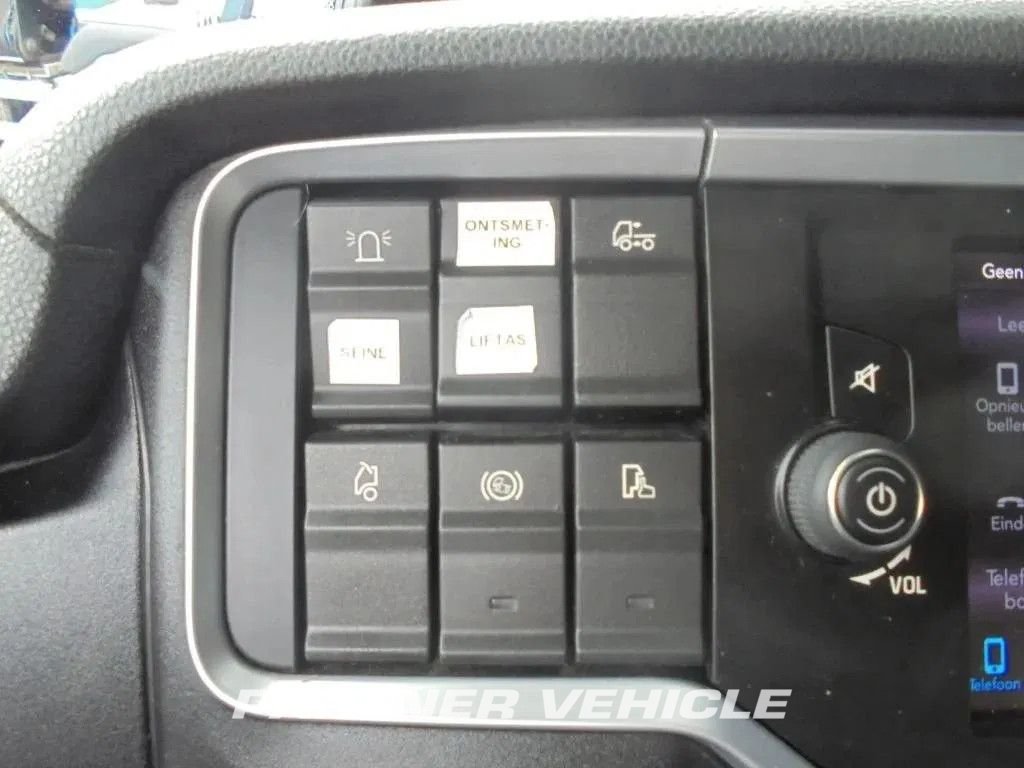 frontLeft : Iveco S-Way 460 Trekkvogn