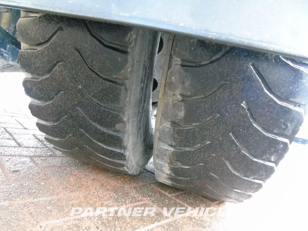 frontLeft : Iveco Stralis 480 Влекач