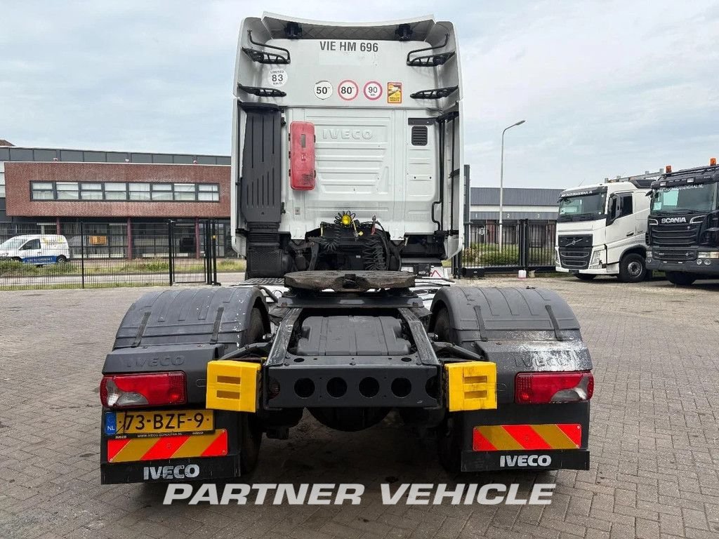 frontLeft : Iveco Stralis 420 Ciagniki siodłowe
