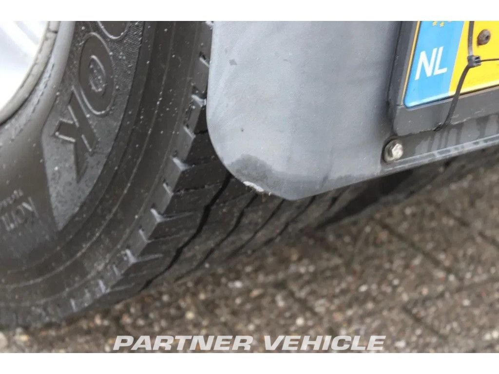 frontLeft : MAN TGX 18.440 وحدات الجر