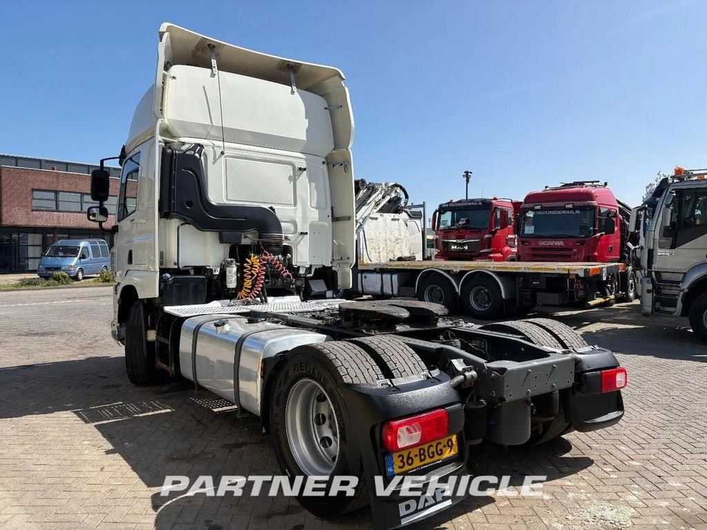 frontLeft : DAF CF 400 Vetopöytäauto