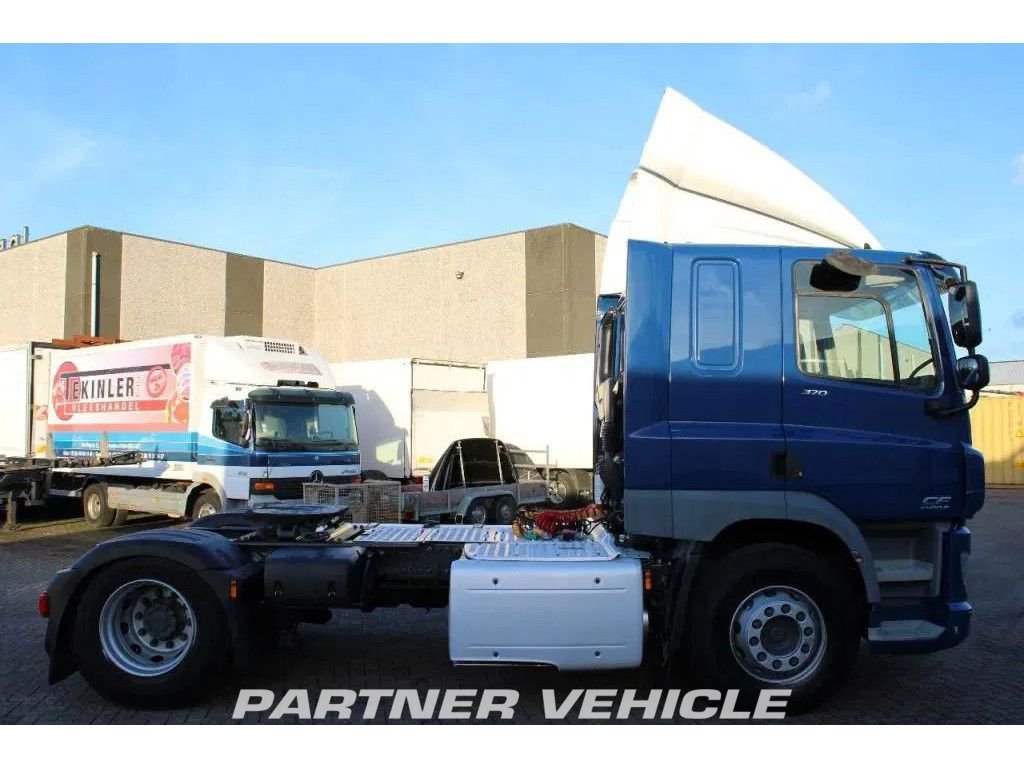 frontLeft : DAF CF 370 Ciagniki siodłowe