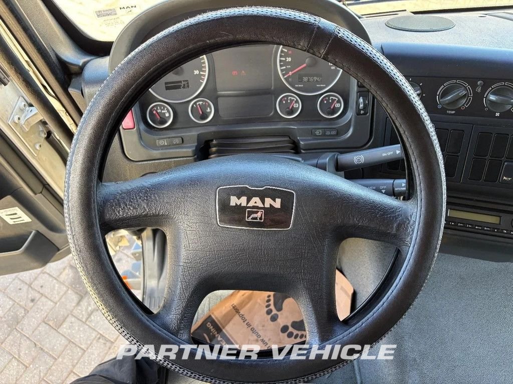 frontLeft : MAN TGL 12.240 Cap tractor