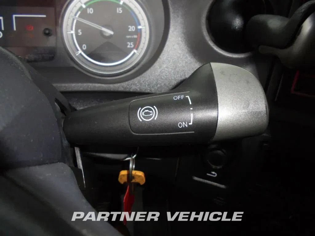 frontLeft : DAF CF 400 Trattore stradale