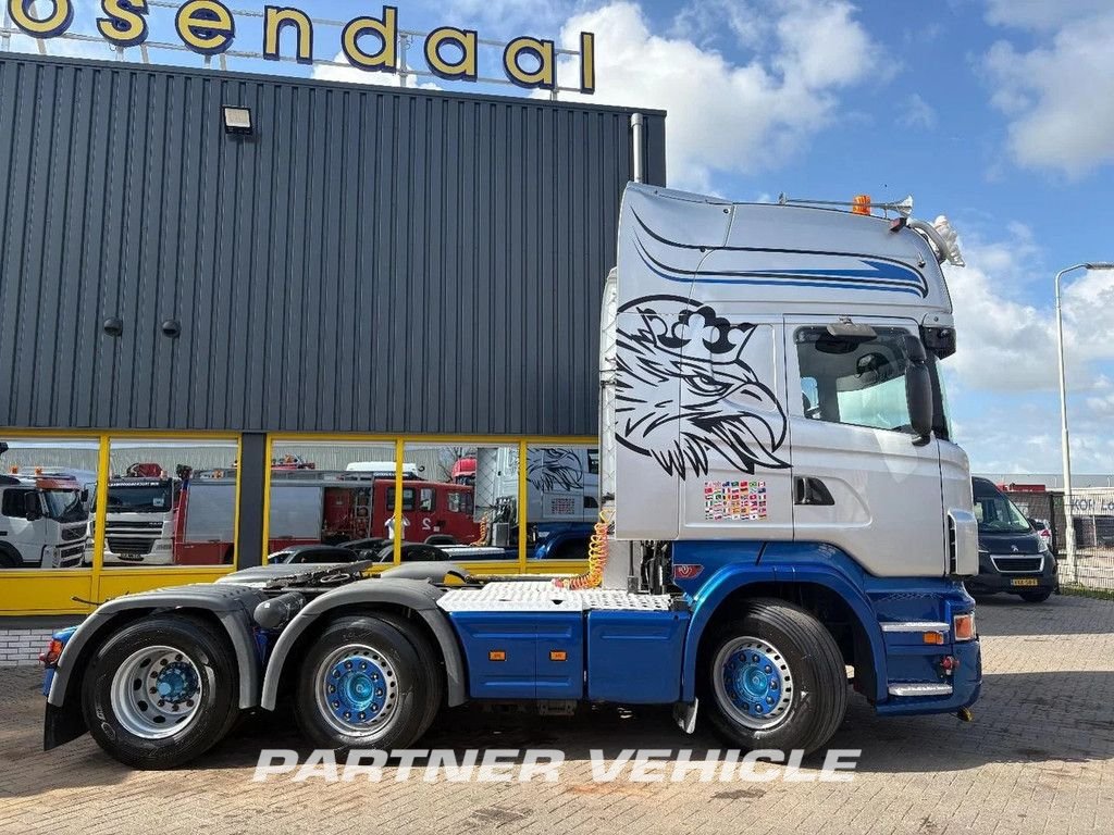 frontLeft : Scania R620 tegljač