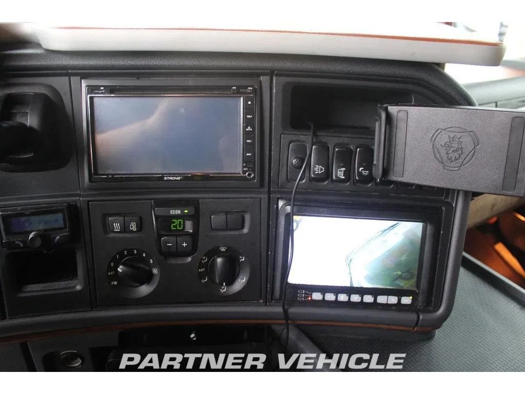 frontLeft : Scania G420 Trekkvogn