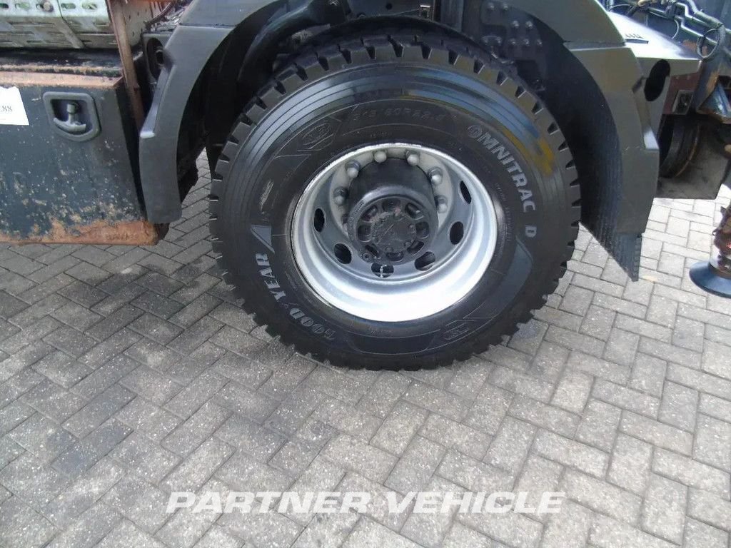 frontLeft : Volvo FMX 500 Tracteur routier