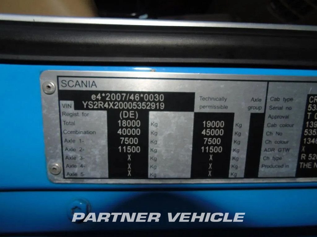 frontLeft : Scania R520 Tracteur routier