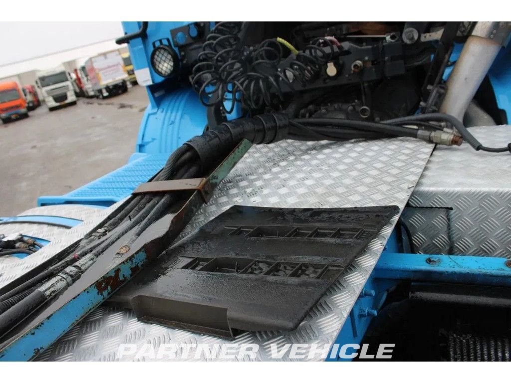 frontLeft : Scania G440 Trekkvogn