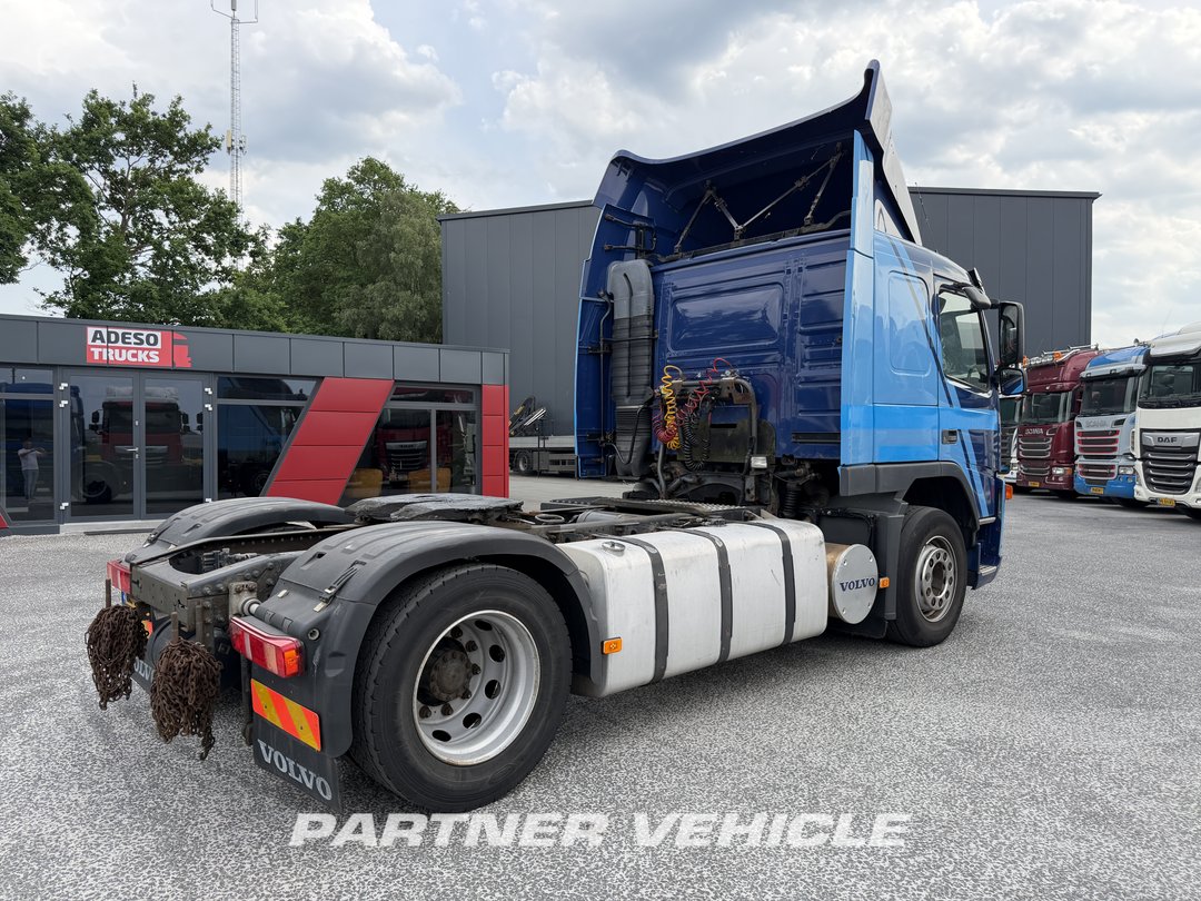 frontLeft : Volvo FM 380 Влекач