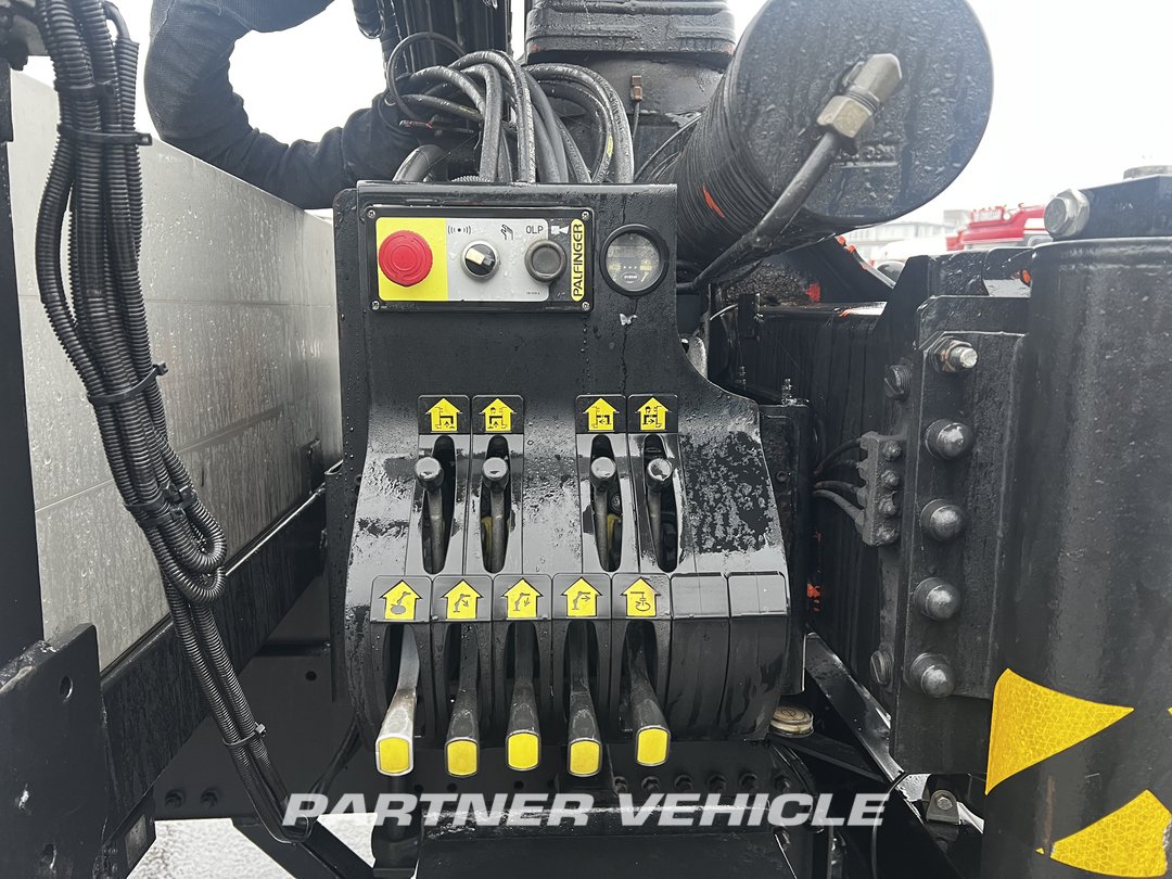 frontLeft : MAN TGA 18.310 Planbiler