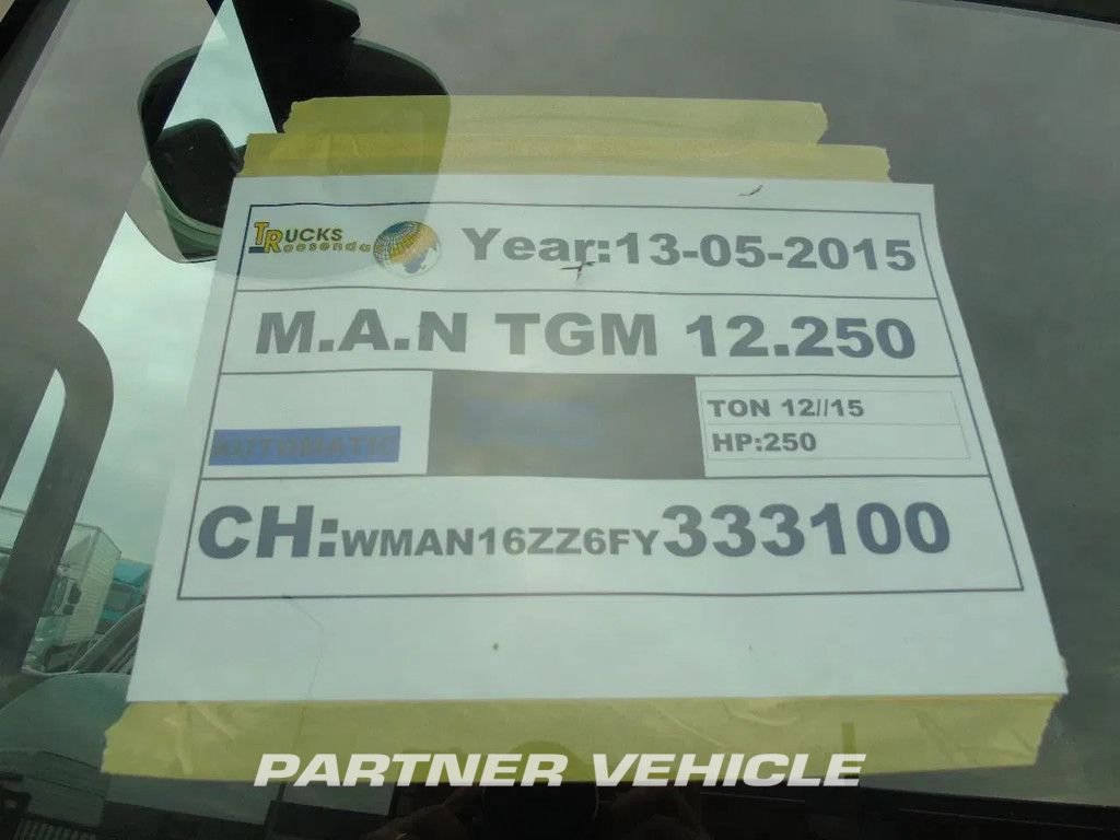 frontLeft : MAN TGM 12.250 Bakwagen