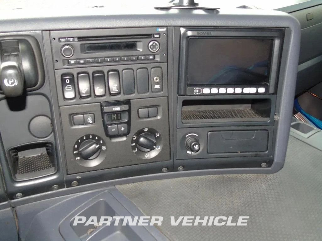 frontLeft : Scania P250 каросерия