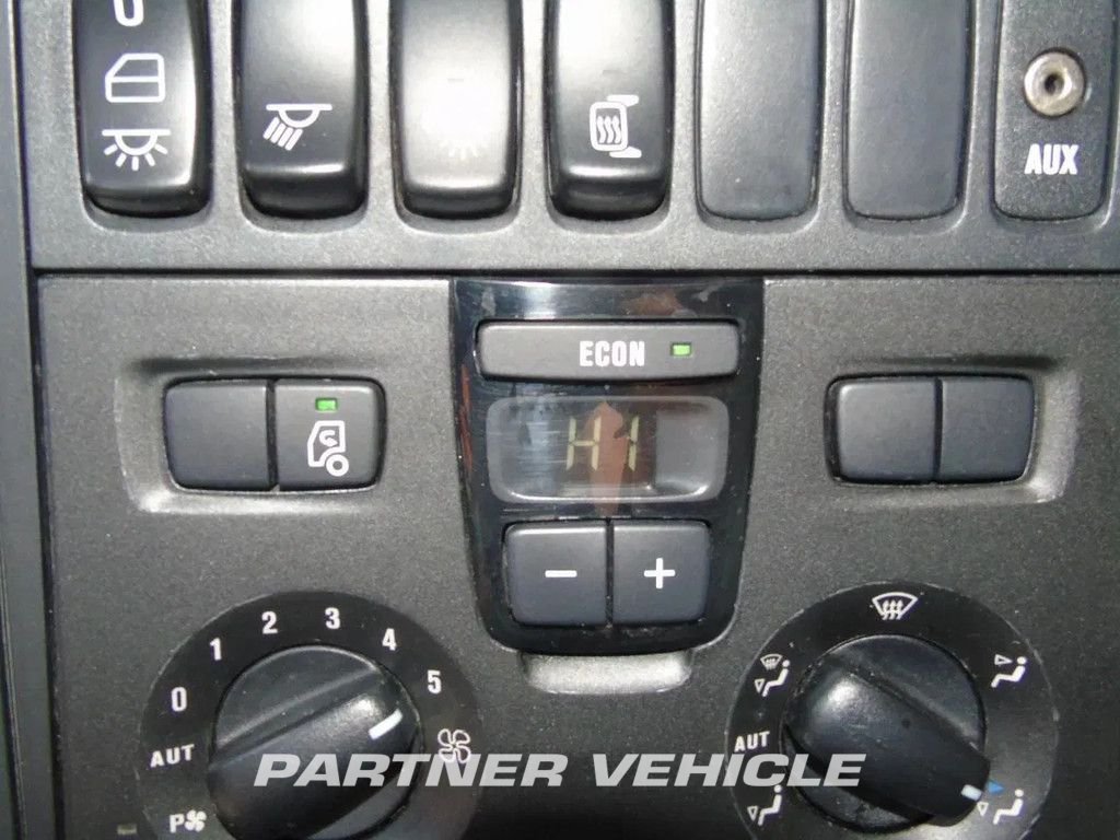 frontLeft : Scania P250 каросерия