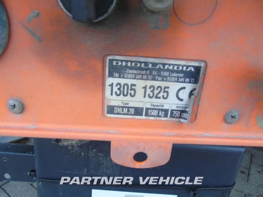 frontLeft : MAN TGL 12.250 Karoserije furgona