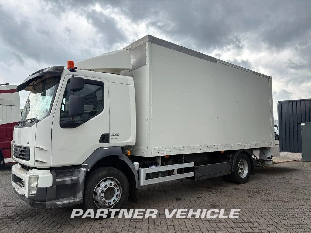 Volvo FL 12 4X2  Bakwagen