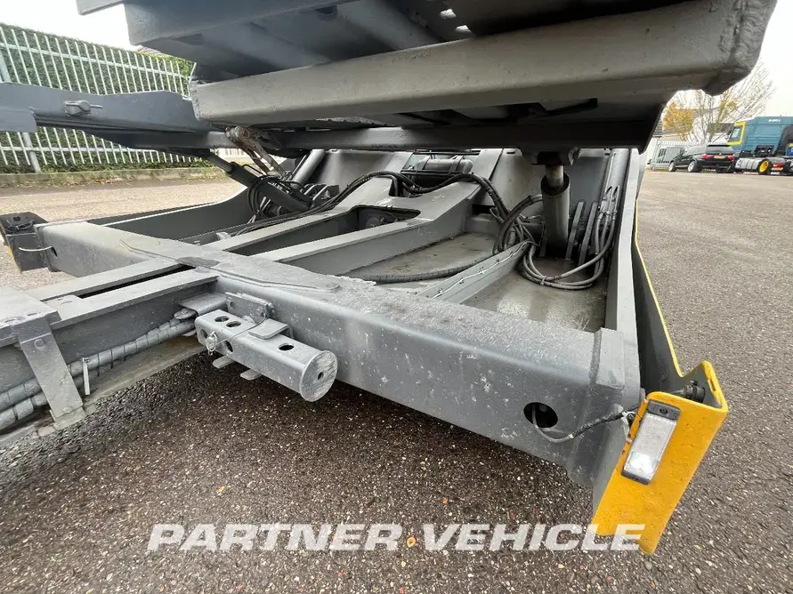 frontLeft : Mercedes Actros 1841 Car/Truck Transporter Truck