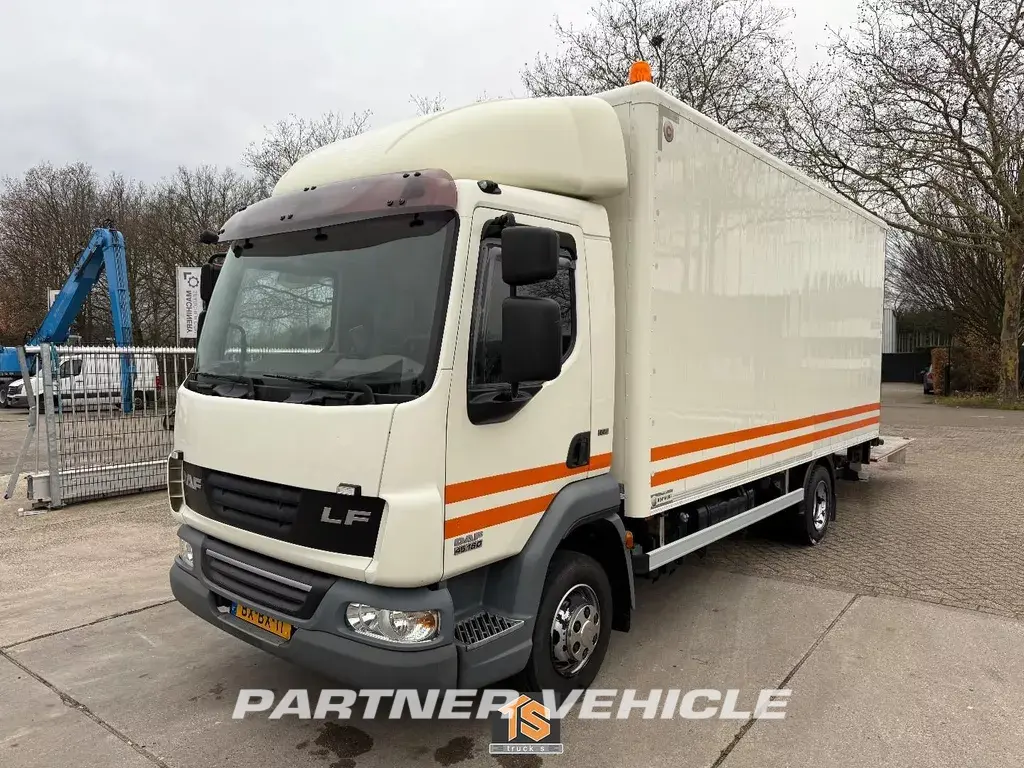 DAF LF45.160 4X2  Box body truck