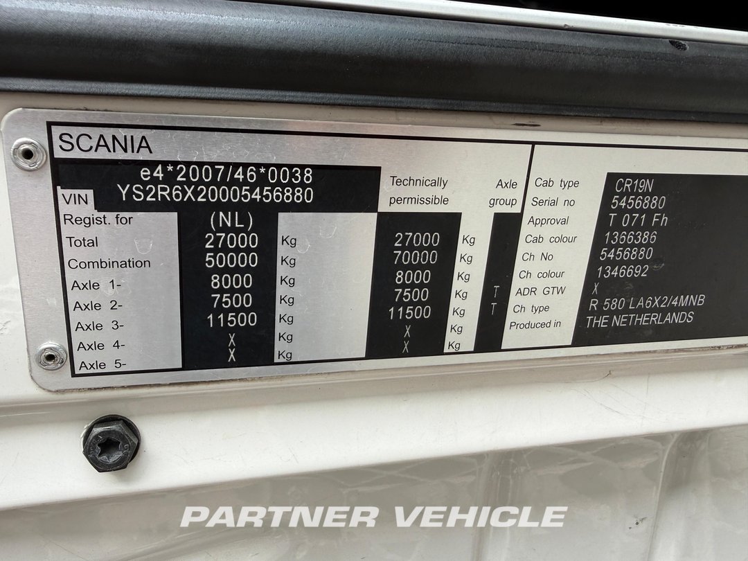 frontLeft : Scania R500 Tractor Unit