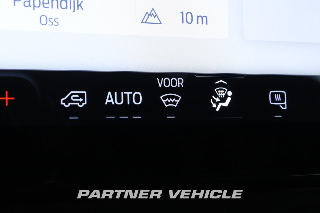 frontLeft : Ford Transit  Connect 100PK Minibussar skåpbilar