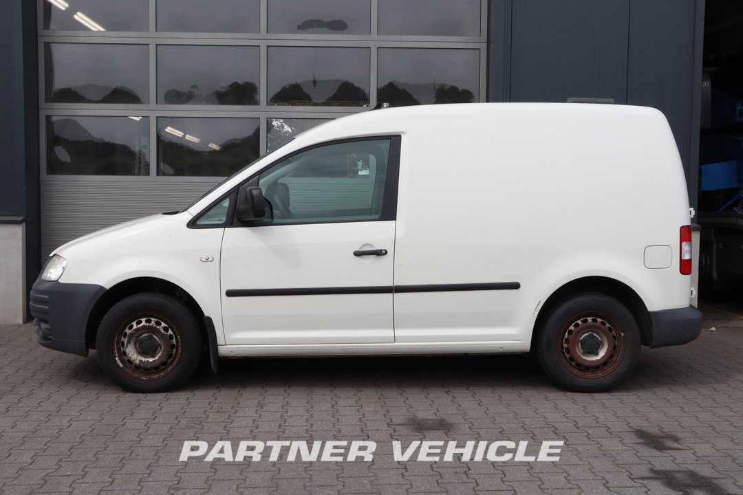 frontLeft : Volkswagen Caddy 1.9 TDI Затворен ван