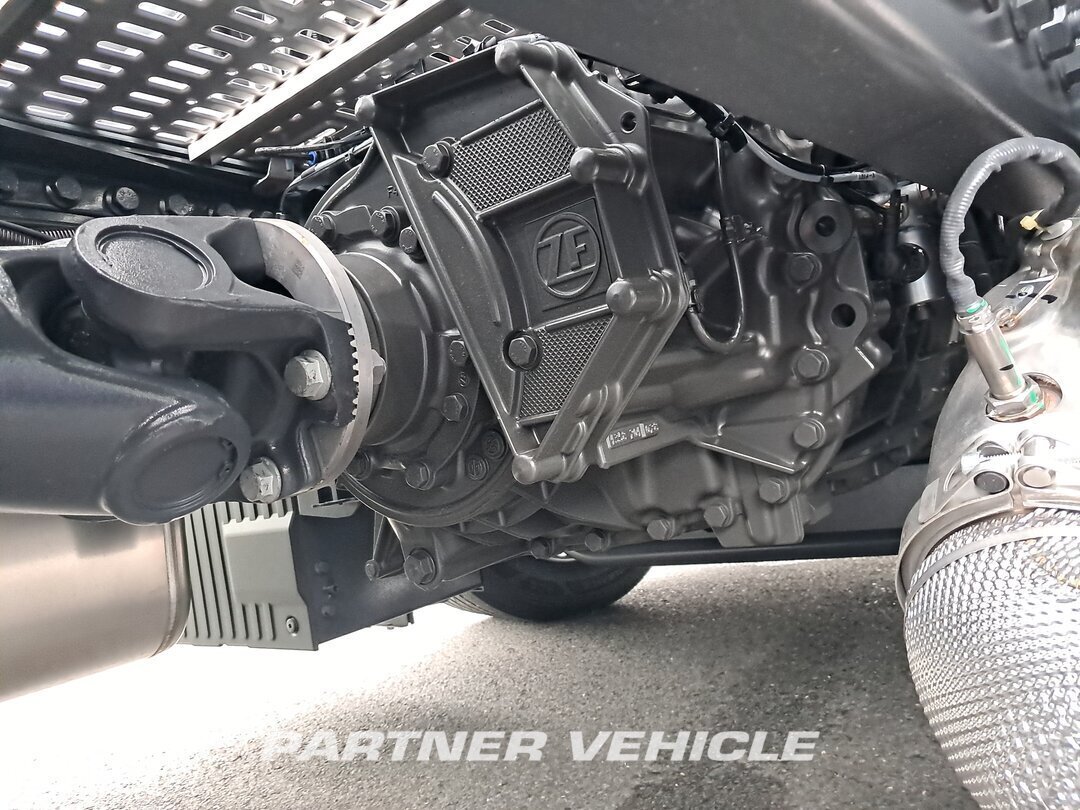 frontLeft : DAF XG 480 وحدات الجر