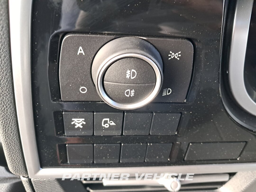 frontLeft : DAF XG 480 وحدات الجر