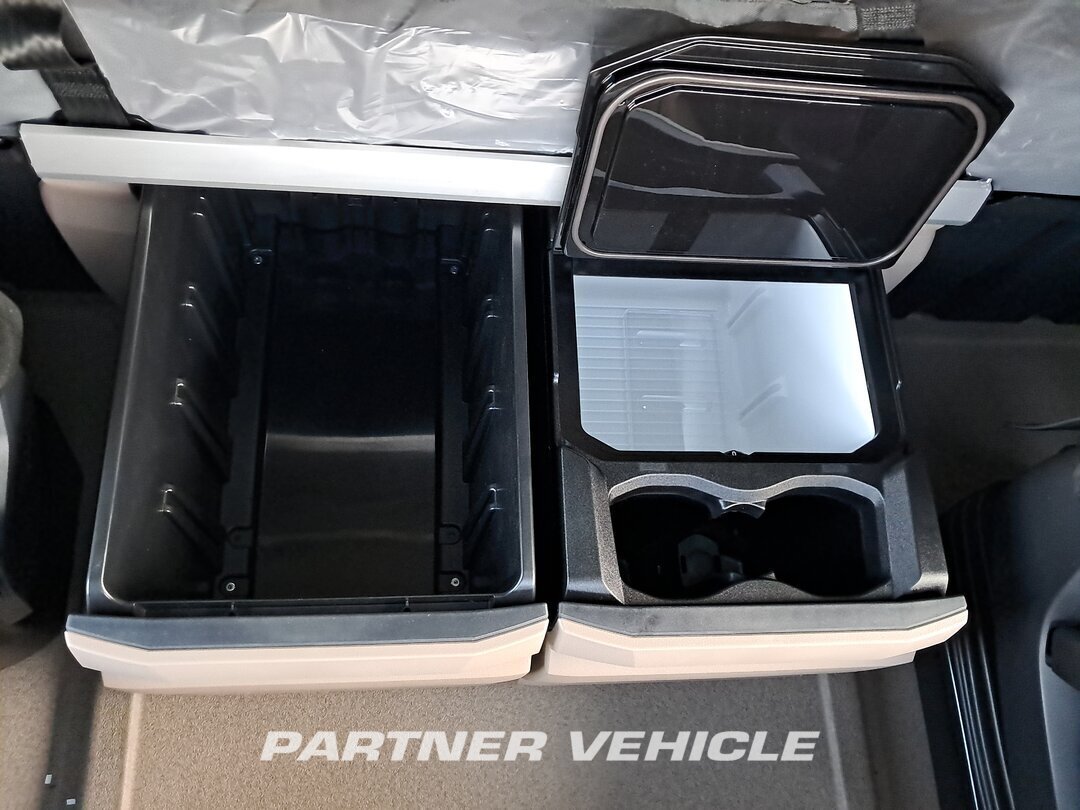 frontLeft : DAF XG 480 وحدات الجر