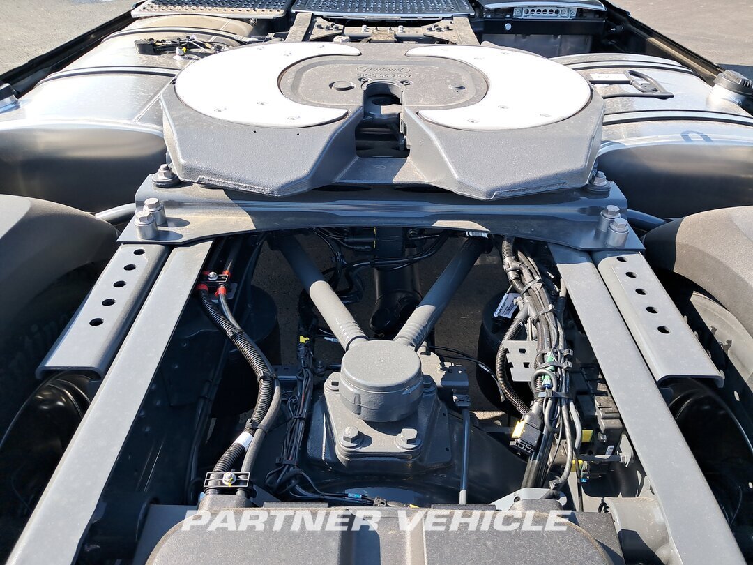 frontLeft : DAF XG 530 Cabeza tractora