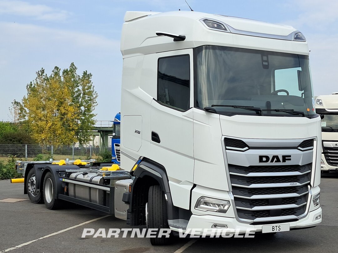 frontLeft : DAF XG 480 Ciężarówki Z Nadwoziem Wymiennym