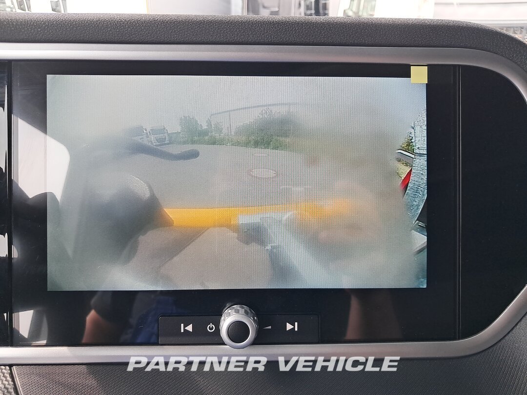 frontLeft : DAF XG 480 شاحنات الحاويات