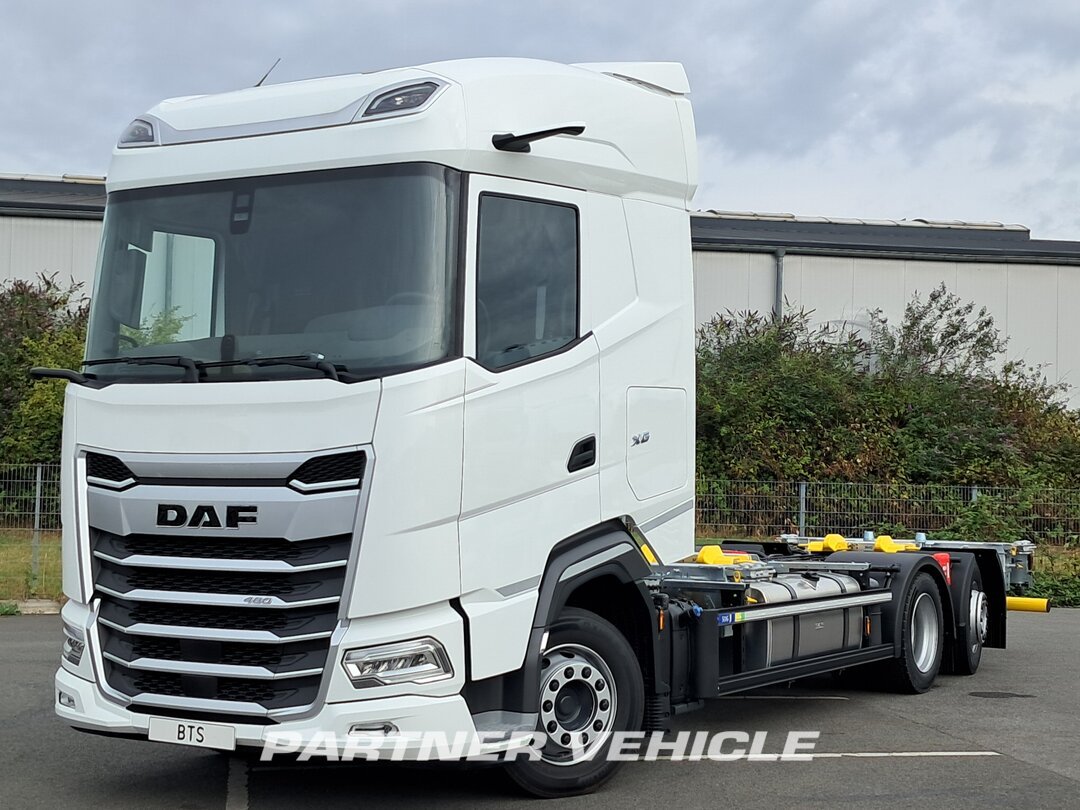 DAF XG 480 6X2  Camion à Caisse Mobile