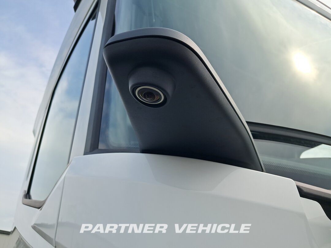 frontLeft : DAF XG 480 Växelflak lastbilar