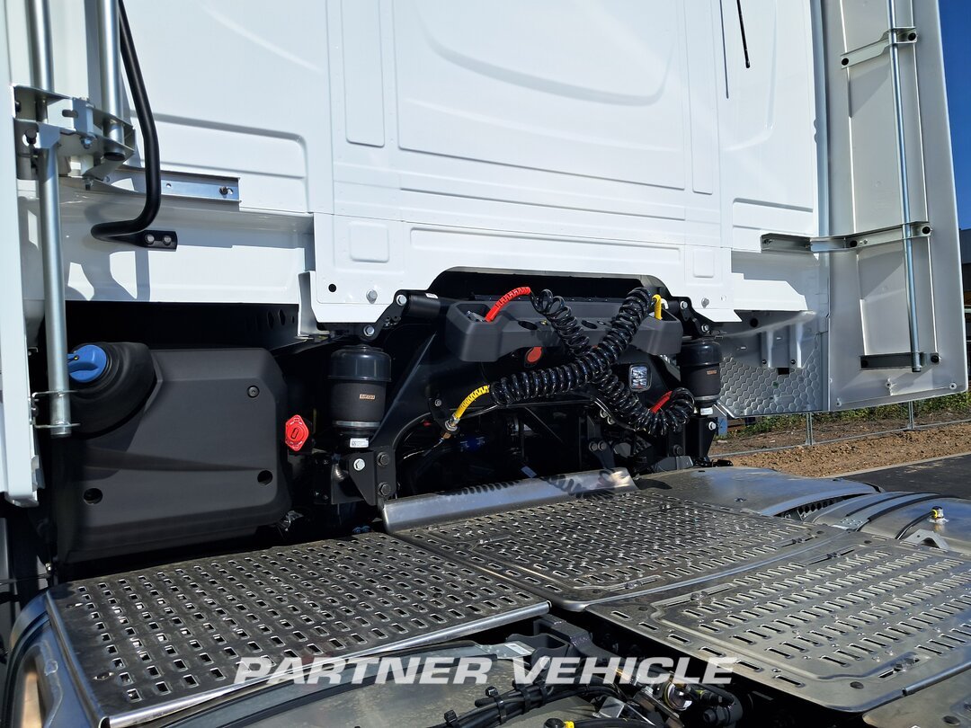 frontLeft : DAF XG 530 Trekker