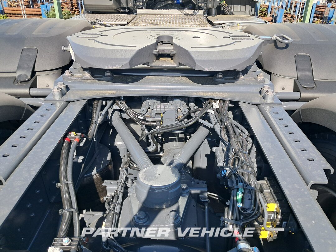 frontLeft : DAF XG 530 Trekker