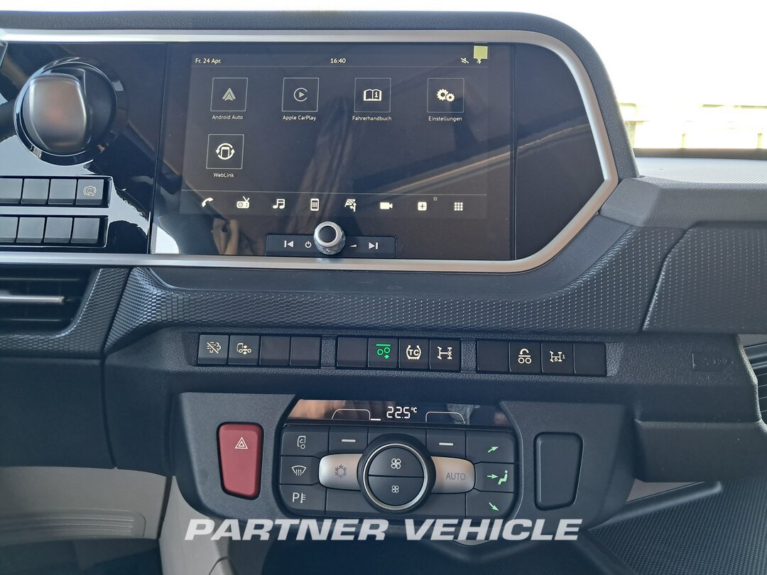 frontLeft : DAF XG 530 Trekker