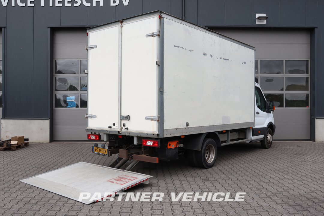 frontLeft : Ford 2.2 TDCi 155PK Containere pentru